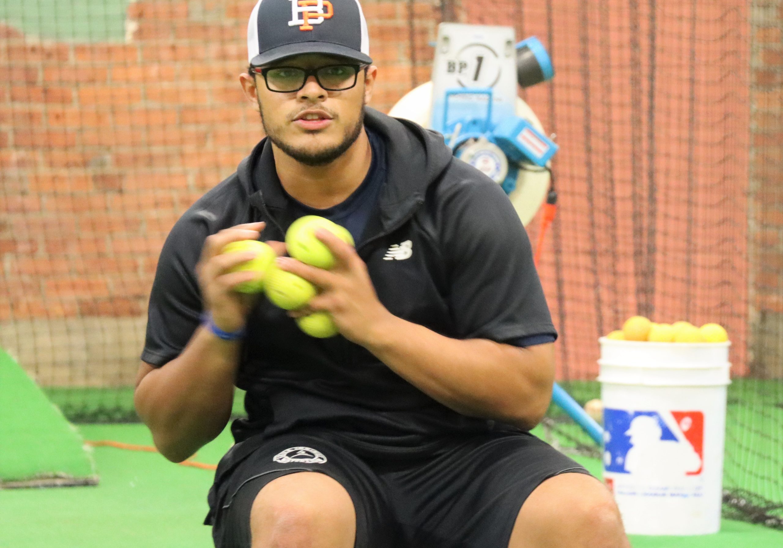 COACHES - Rudy soft toss